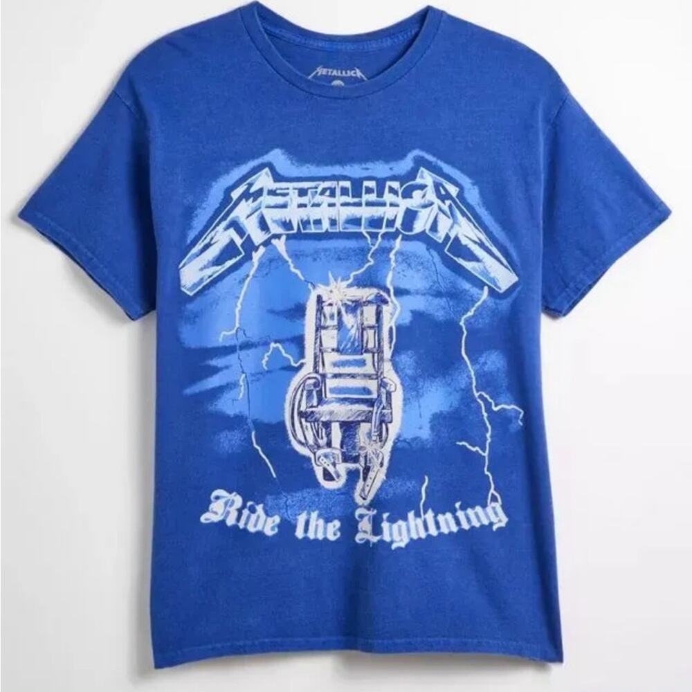 Urban Outfitters Metallica Graphic tee